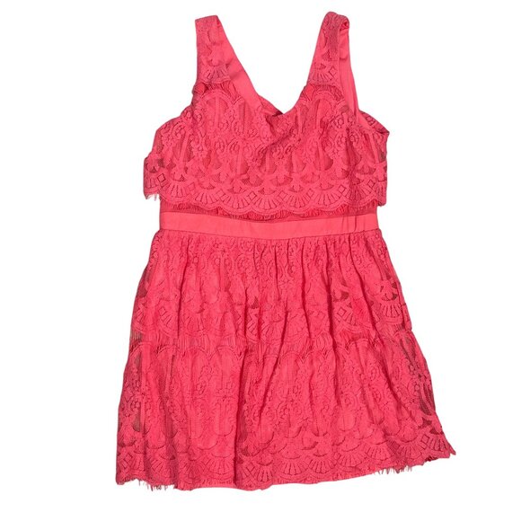 As U Wish NWT 13 Flirty Tiered Coral Lace Dress Open Back Detail Fit Flare Style - Picture 9 of 15
